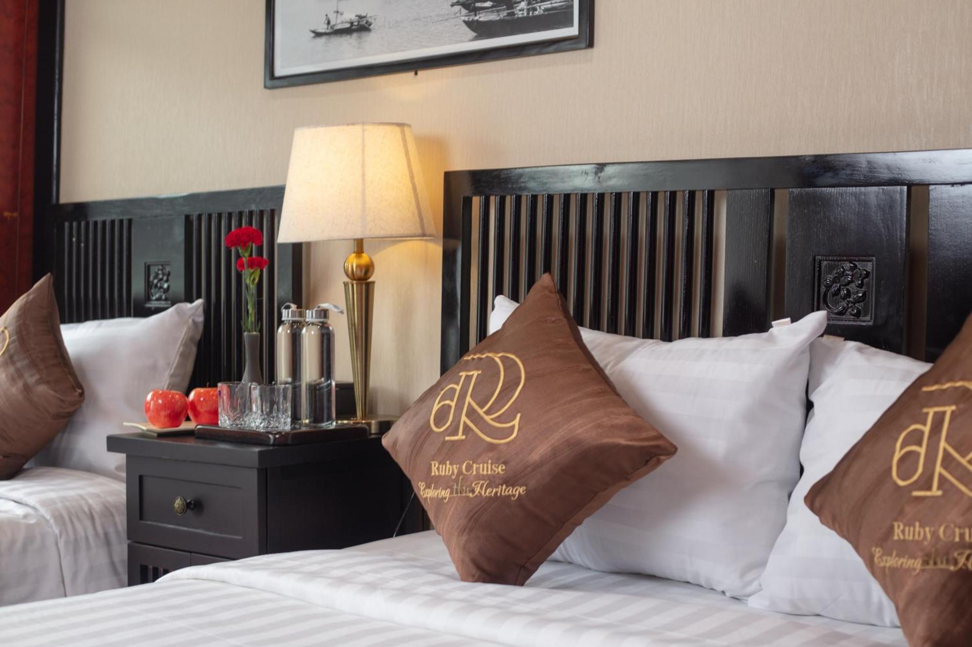 Ruby Cruise Hotel Ha Long Eksteriør billede