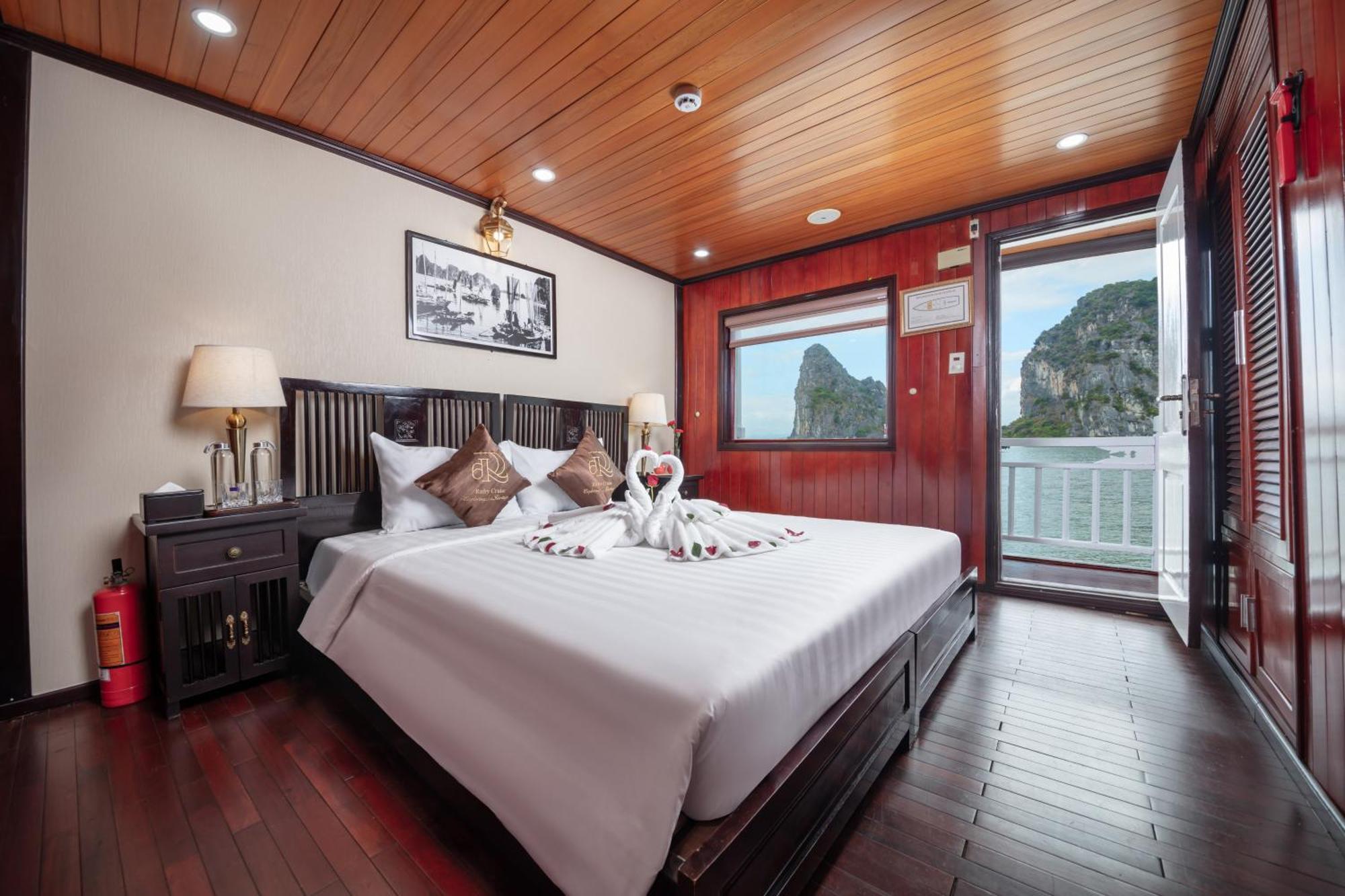 Ruby Cruise Hotel Ha Long Eksteriør billede