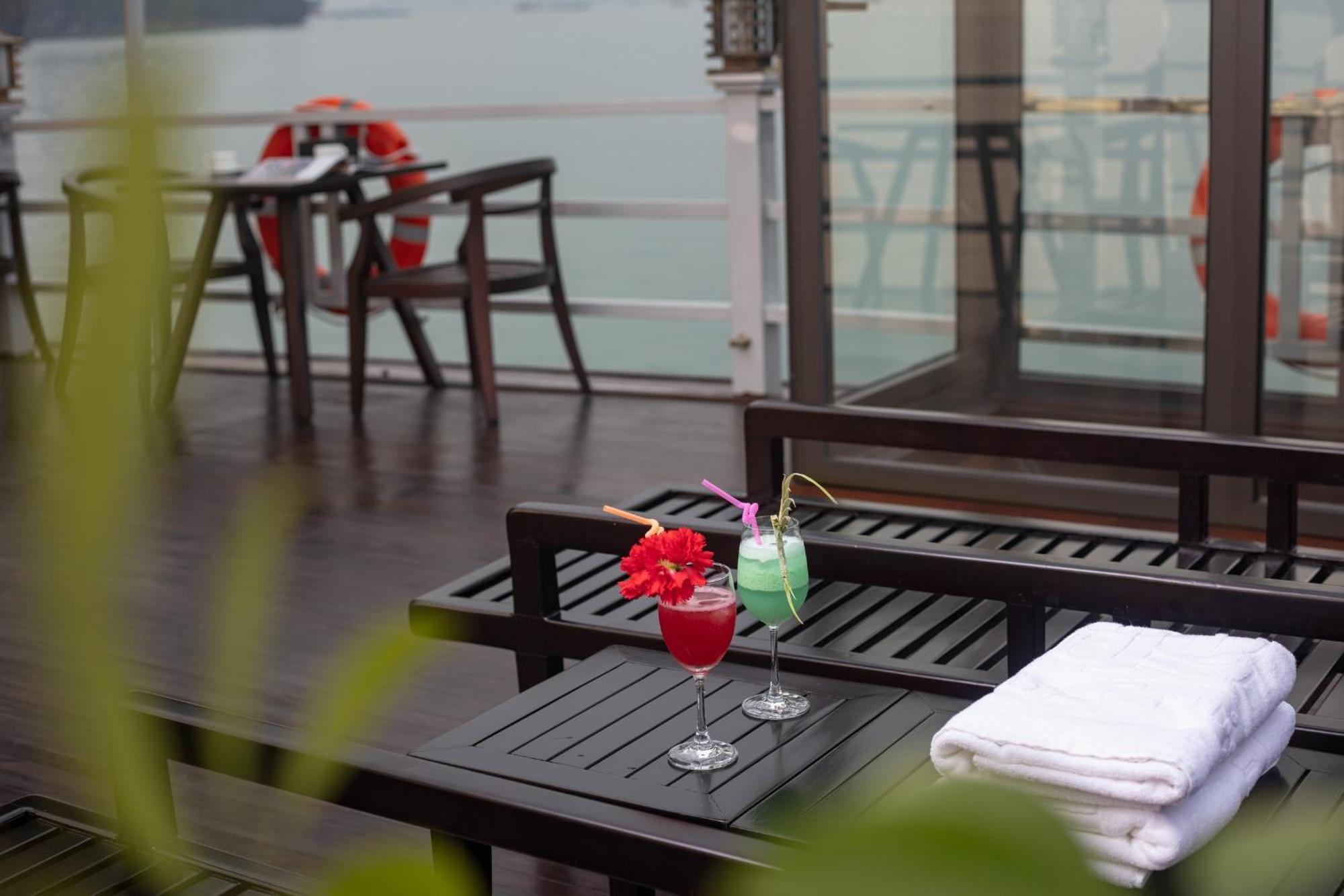 Ruby Cruise Hotel Ha Long Eksteriør billede
